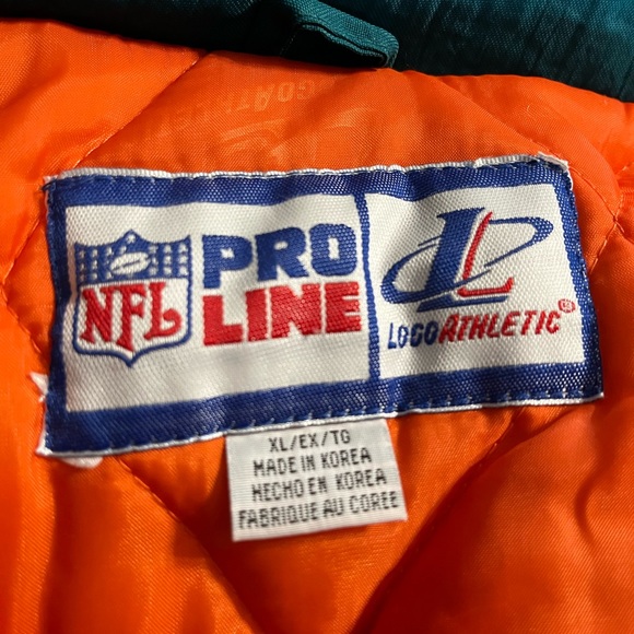 NFL Pro Line Miami Dolphin Jacket - Picture 11 of 12